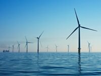Trump Lifts Ban on New York Wind Farm Project in Effort to Revive Gas Pipeline Plans