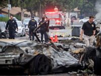 VIDEO — Officials: Several Killed When Small Jet Crashes into San Diego Military Housing Neig