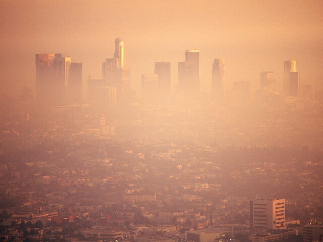 Windstorms: Agency Warns Southern Californians to Shelter from Dusty Air Pollution