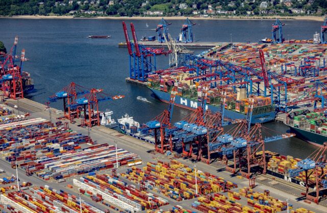 The European Union hopes to reach a deal with the United States to avoid an all-out trade