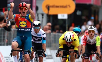 Mads Pedersen edges Wout van Aert to win stage 1 of the 2025 Giro
