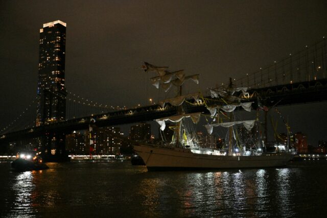 The Mexican Navy training ship lost power before hitting the Brooklyn Bridge, New York pol