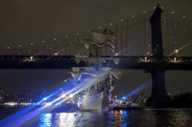 A Mexican Navy training ship slammed into the Brooklyn Bridge