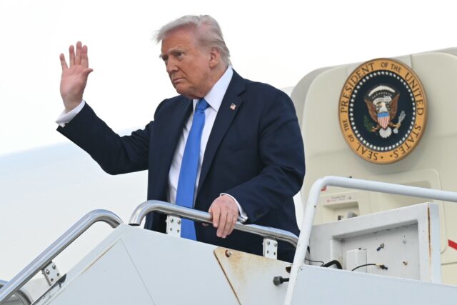 US President Donald Trump has long been unhappy with the current Air Force One jets