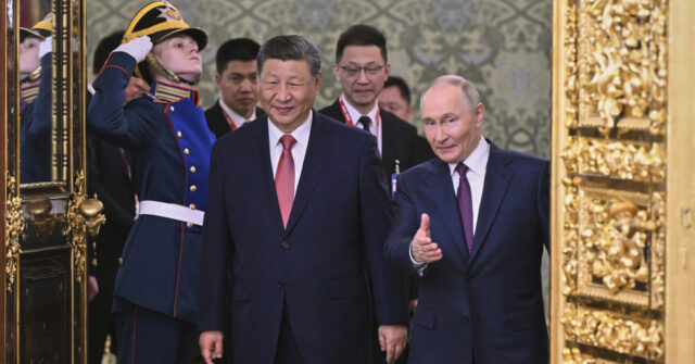 Russia, Ukraine Report Attacks Amid Putin's Ceasefire