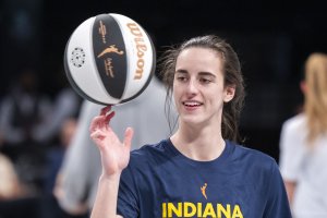 Fever guard Caitlin Clark out at least 2 weeks with thigh injury