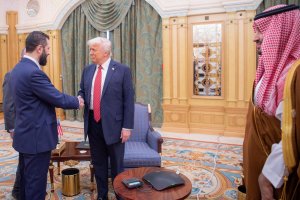 Trump holds historic first meeting with Syrian President Ahmed al-Sharaa