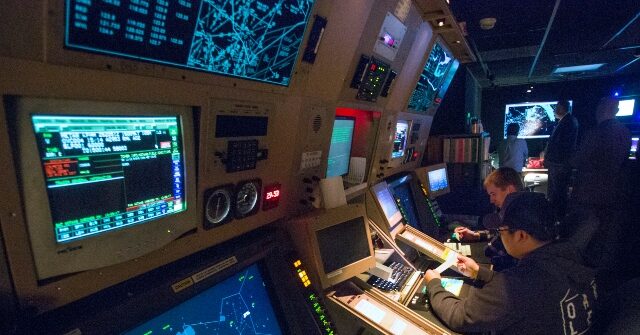 FAA Plans Major Air Traffic Control Overhaul Ending Floppy Disk, Windows 95 Use