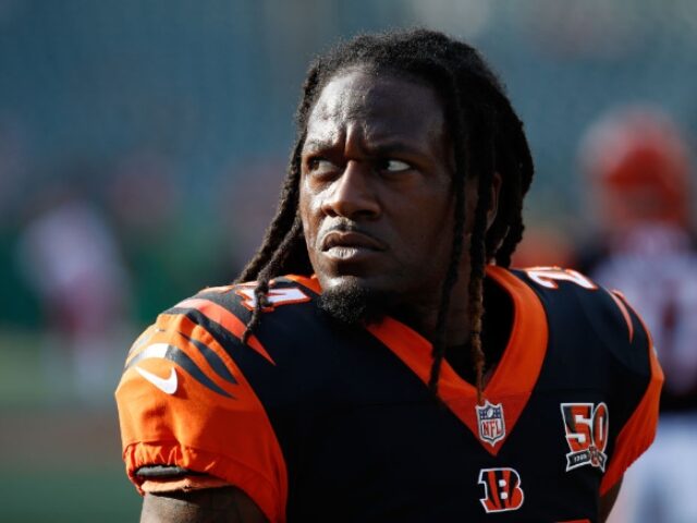 Arrest Video Appears to Show Pacman Jones Yelling at Cops, Throwing Elbows