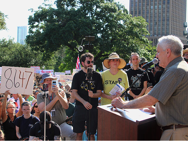 Democrat Congressman Speaks at Texas Capitol During ‘No Kings’ Rally, Protester Waives 