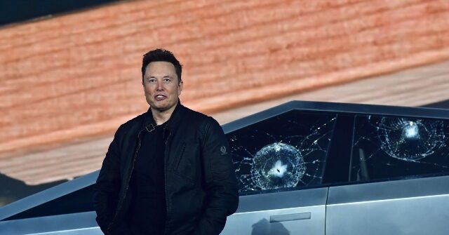Odd Timing: Tesla Heavily Discounts Floundering Cybertruck on Same Day Elon Musk Attacks Trump