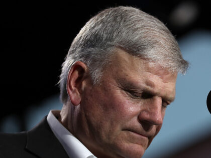Franklin Graham: Pray for ‘God’s Protection’ over Iranian Christians and the Jewi
