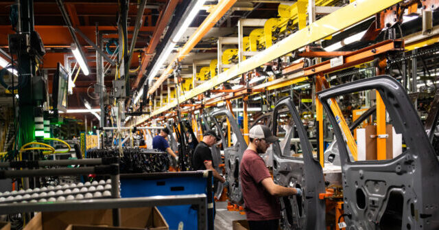 US Manufacturing Contracts Third Month with ISM Index at 48.5