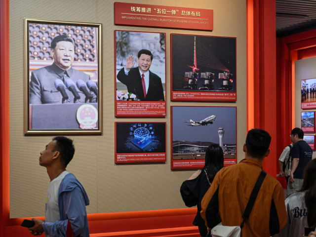 People visit the Museum of the First National Congress of the Chinese Communist Party on C