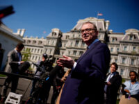 Economists Find Bigger Payoff From Expensing as Senate Weighs Tax Plan