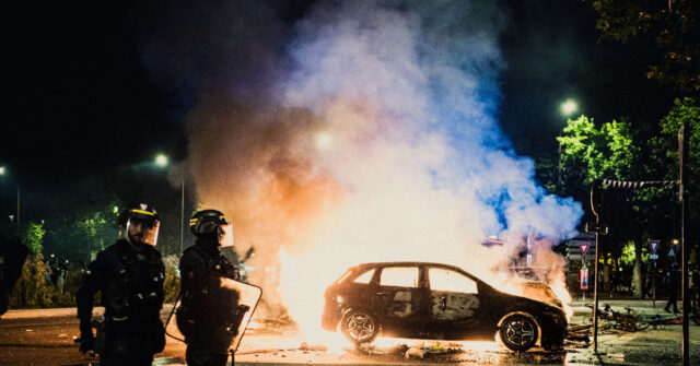 Slap on the Wrist: Paris Rioters Avoid Jail With Suspended Sentences