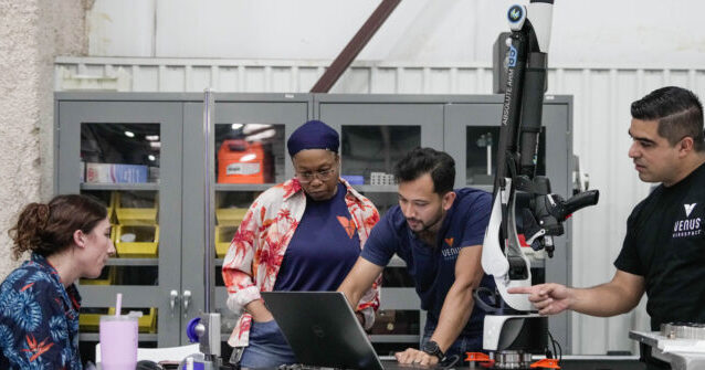 Texas Businesses Cite Policy Uncertainty, High Rates as Obstacles to Growth