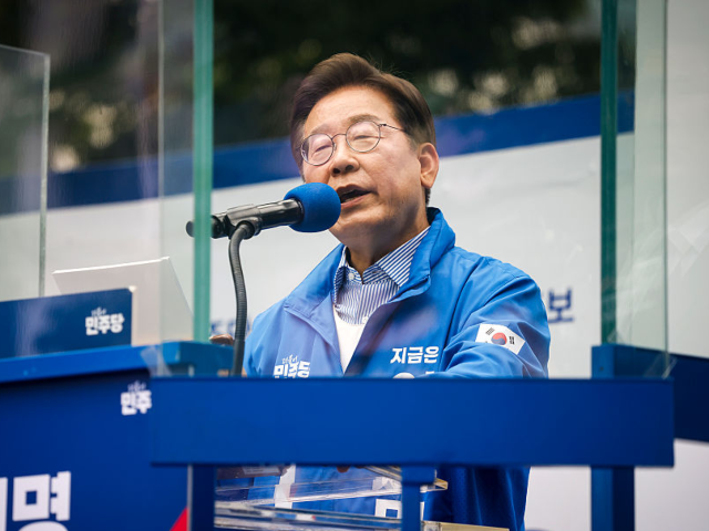 SEONGNAM, SOUTH KOREA - JUNE 02: Lee Jae-myung, the presidential candidate of the Democrat