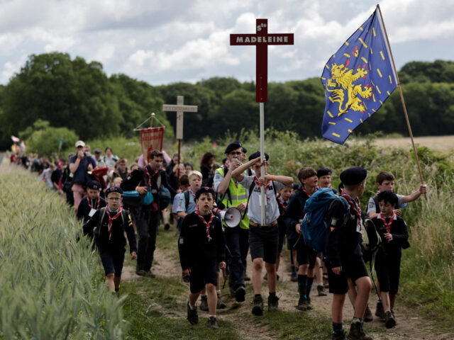 Record Number of Catholics Join Traditional Pilgrimage from Paris to Chartres