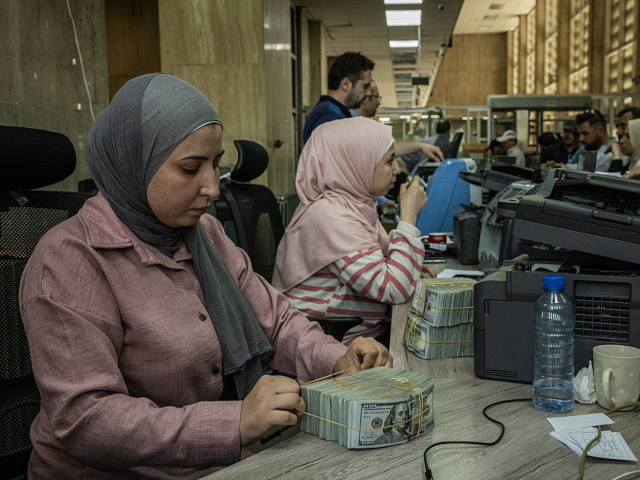 Syria Makes First International Bank Transfers Since Fall of Assad