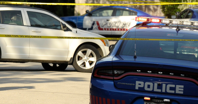 Man Dies At Scene After Trying to Rob Off-Duty Officer's Property