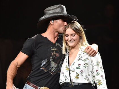Tim McGraw, Faith Hill’s Daughter Gracie Says She’s ‘Out and Proud Queer, Bisexu