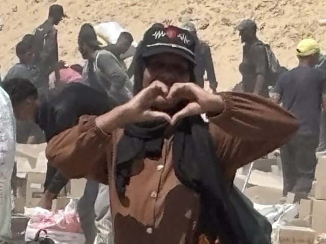 Palestinian loves GHF (Courtesy Gaza Humanitarian Foundation)