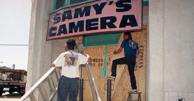 Trump Administration to Charge Rioters, Looters Under the Hobbs Act