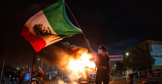 Leftist Groups in Florida Promise to Take to the Streets 'in Solidarity with Los Angeles'