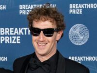 Sam Altman: Mark Zuckerberg’s Meta Is Trying to Lure Away OpenAI Brains with Bonuses of *$100