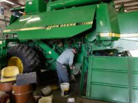 A Win for Farmers: Judge Rules John Deere Must Face FTC ‘Right to Repair’ Lawsuit