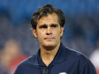 TORONTO, CANADA - APRIL 18: Fox Sports television broadcaster Chip Caray of the Atlanta Br