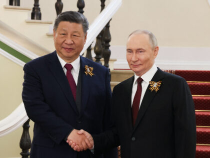 Putin and Xi Discuss ‘Rough Edges’ Among G7 Leaders