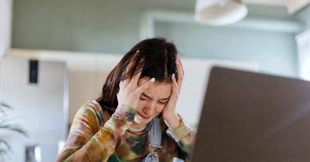Silicon Sickness: AI Chatbots Like ChatGPT Feed into Delusions, Send Users on Downward Spiral