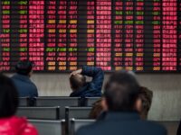 Pay Cuts and Layoffs Devastate Chinese Working Class, Prompting Deflation Panic