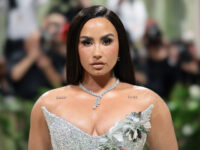 Demi Lovato Promotes ‘Support the Detained Immigrant Bond Fund’ After Violent Anti-ICE 