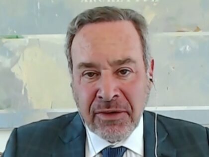 Frum: Trump Administration ‘Collection of Jokers and Crackpots and Crooks’