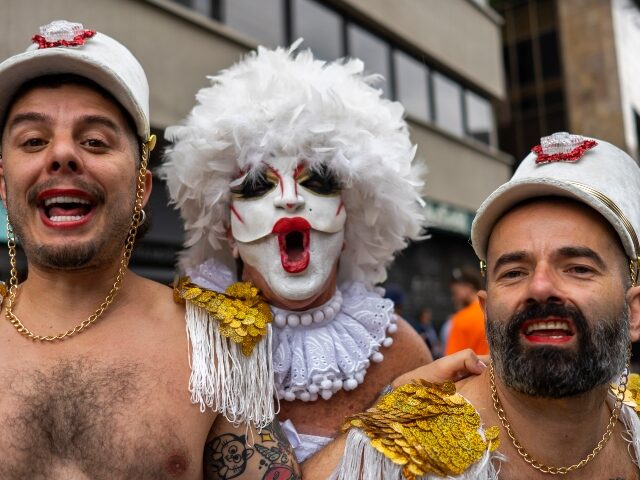 Pride Month Madness: Wikipedia Front Page Promotes ‘F*ck Tree’ Gay Cruising Spot