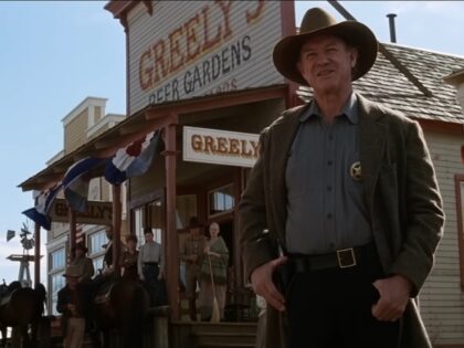 Gene Hackman’s 14 Greatest Starring Roles – #2: ‘Duck, I Says’