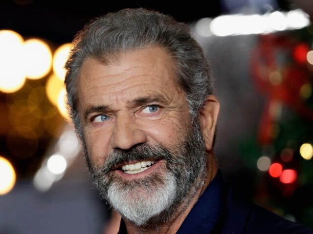 LONDON, ENGLAND - NOVEMBER 16: Actor Mel Gibson arrives at the UK Premiere of 'Daddy's Hom