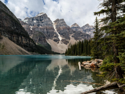VIDEO: Two Killed in Rock Slide at Banff National Park in Canada