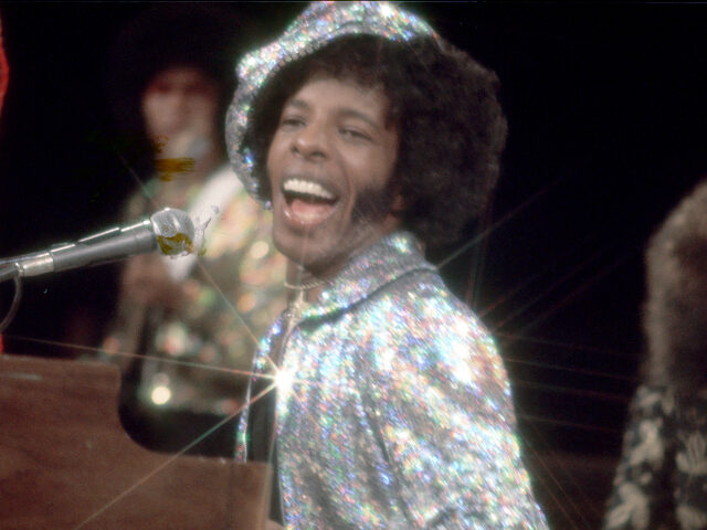 BURBANK, CA - 1971: Singer Sly Stone of the psychedelic soul group 'Sly & The Fam