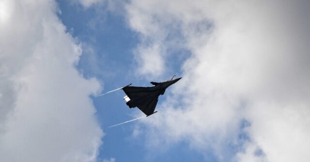 Paris Air Show Opens Amid Dreamliner Crash, Global Conflicts