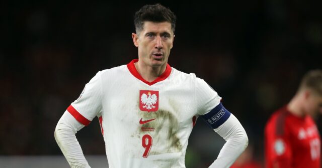 Lewandowski Stops Playing for Poland Under Coach Probierz After Captaincy Loss