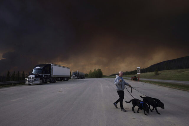 Canada Wildfires Avoiding Bad Air The Associated Press