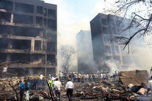 More than 200 people dead in Air India plane crash