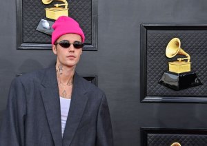 Justin Bieber voices his anger, exhaustion: 'I know I'm broken'