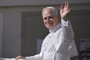 Pope asks God to 'open borders, breakdown barriers' during papal mass