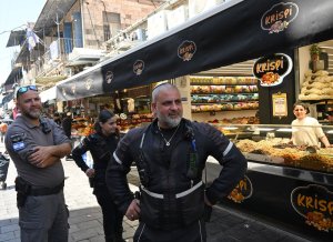 Residents in Israel, Iran on high alert amid airstrikes