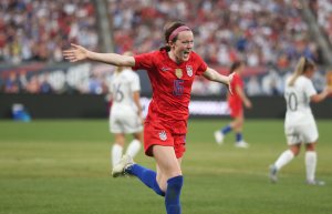 Rose Lavelle 'delights' USWNT with goal, assist in return vs. Ireland